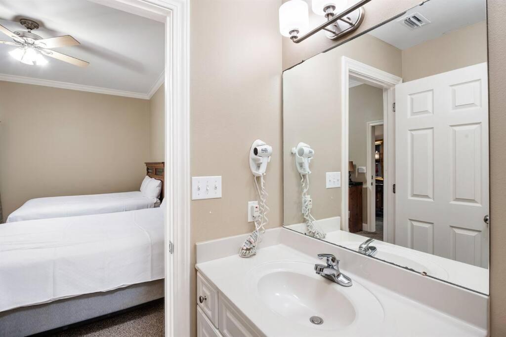 Phoenix West - 2207 - High-End Luxury Beachfront Orange Beach Exterior photo